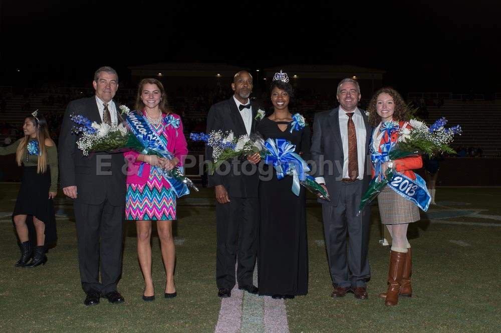 Homecoming Night 229.jpg